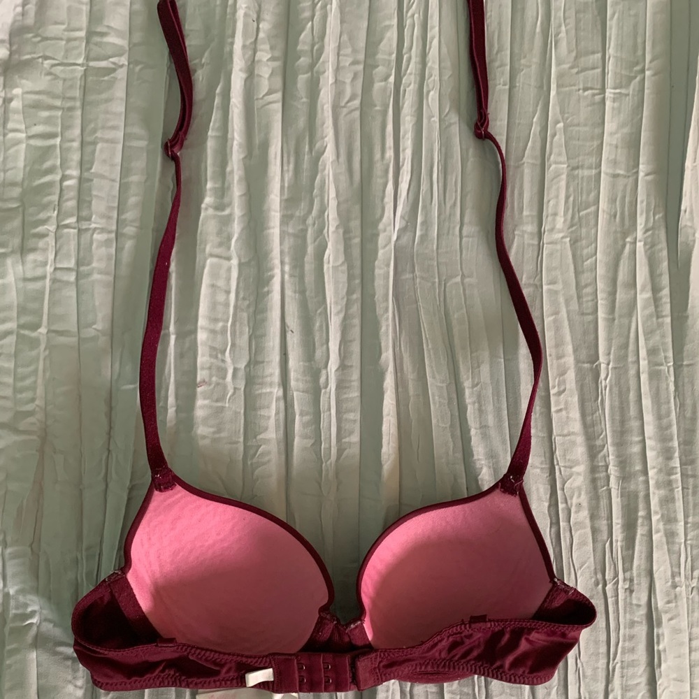 PINK bra - Picture 2 of 3